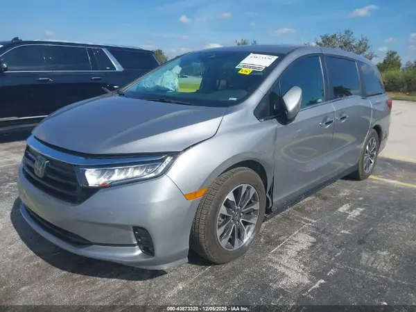 5FNRL6H66RB053522 2024 HONDA ODYSSEY - Image 2