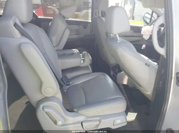 5FNRL6H66RB053522 2024 HONDA ODYSSEY - Image 8