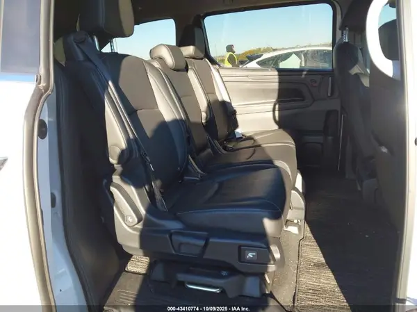 5FNRL6H66RB060180 2024 HONDA ODYSSEY - Image 8
