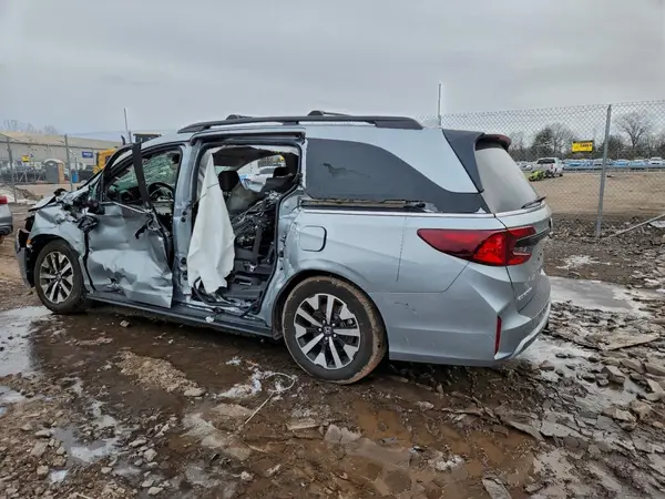 5FNRL6H66SB021787 2025 HONDA ODYSSEY - Image 2