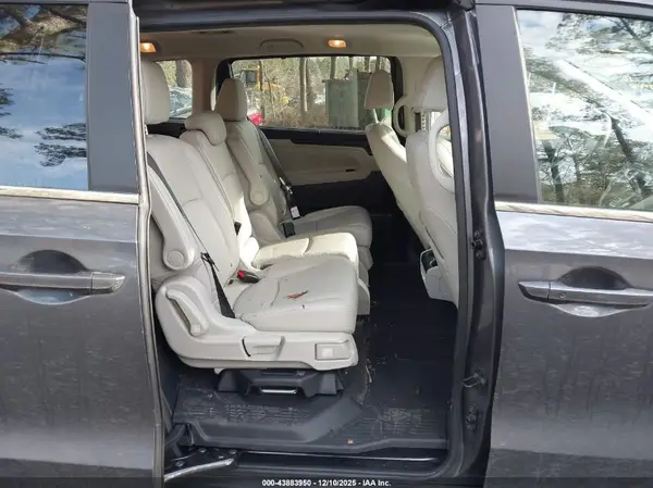 5FNRL6H66SB025855 2025 HONDA ODYSSEY - Image 8