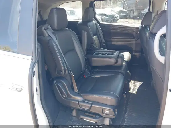 5FNRL6H67PB038153 2023 HONDA ODYSSEY - Image 8