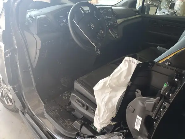 5FNRL6H67PB054000 2023 HONDA ODYSSEY - Image 8