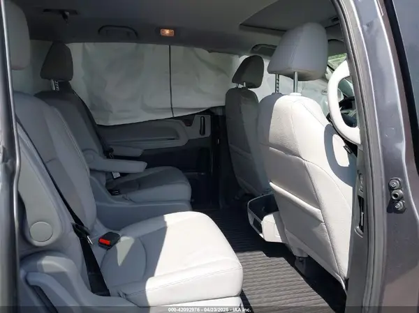 5FNRL6H67PB067555 2023 HONDA ODYSSEY - Image 8