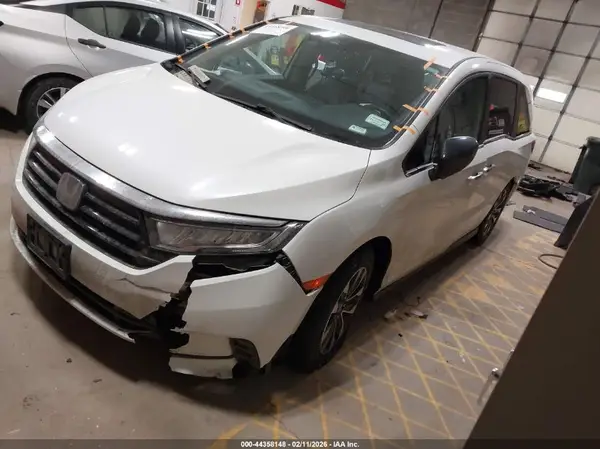 5FNRL6H67PB079611 2023 HONDA ODYSSEY - Image 2