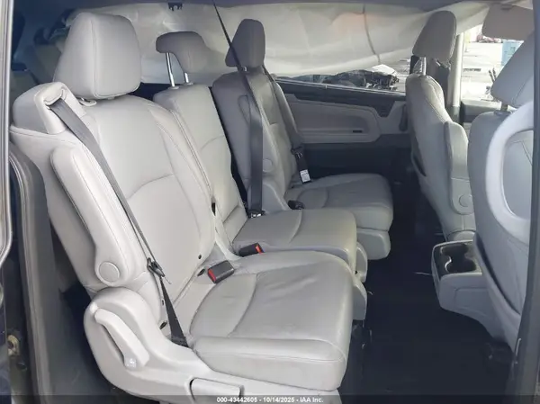 5FNRL6H67RB031545 2024 HONDA ODYSSEY - Image 8