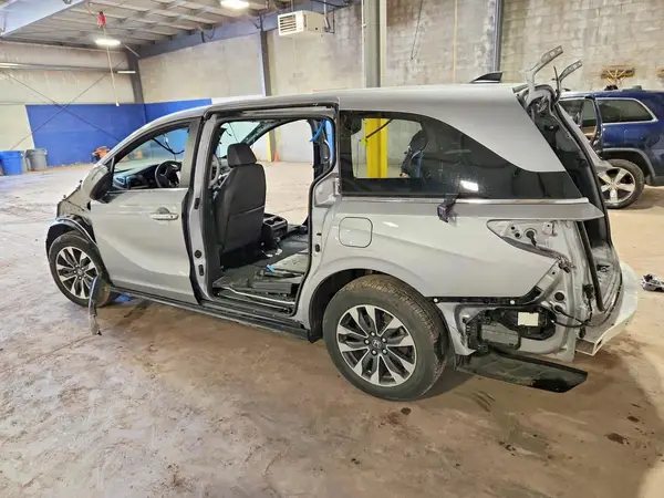 5FNRL6H67RB061533 2024 HONDA ODYSSEY - Image 2