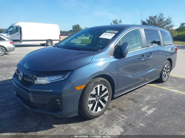 5FNRL6H67SB072232 2025 HONDA ODYSSEY - Image 2
