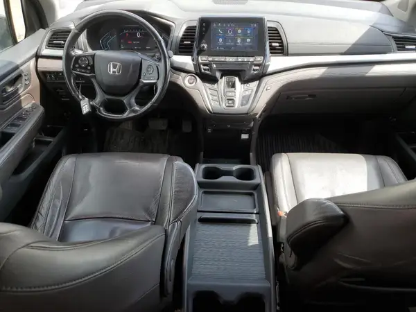 5FNRL6H68JB508942 2018 HONDA ODYSSEY - Image 8
