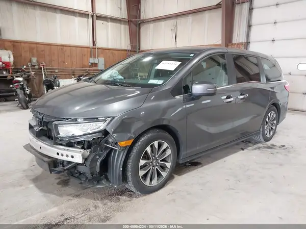 5FNRL6H68PB018364 2023 HONDA ODYSSEY - Image 2