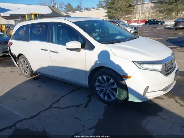 5FNRL6H68PB035665 2023 HONDA ODYSSEY - Image 1