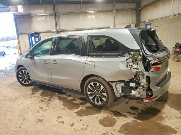 5FNRL6H68RB047382 2024 HONDA ODYSSEY - Image 2