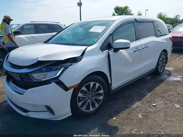 5FNRL6H68RB067180 2024 HONDA ODYSSEY - Image 2