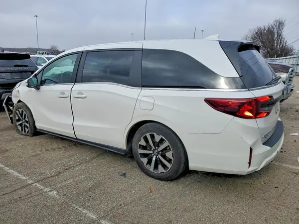 5FNRL6H68SB026697 2025 HONDA ODYSSEY - Image 2