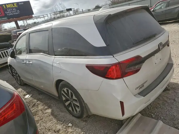 5FNRL6H68SB036145 2025 HONDA ODYSSEY - Image 2