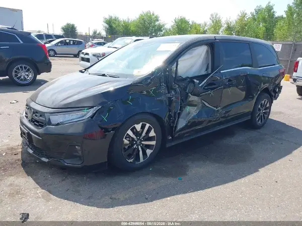 5FNRL6H68SB081733 2025 HONDA ODYSSEY - Image 2