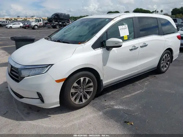 5FNRL6H69RB000314 2024 HONDA ODYSSEY - Image 2