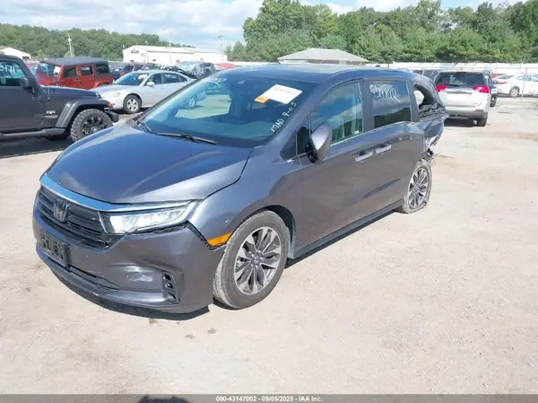 5FNRL6H69RB049335 2024 HONDA ODYSSEY - Image 2