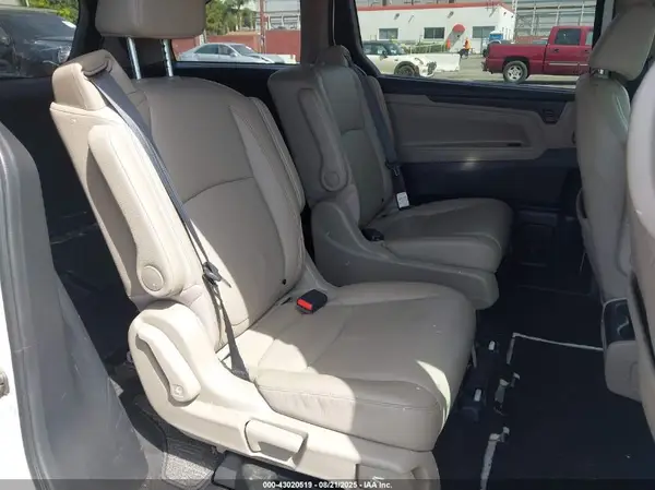 5FNRL6H69RB051151 2024 HONDA ODYSSEY - Image 8