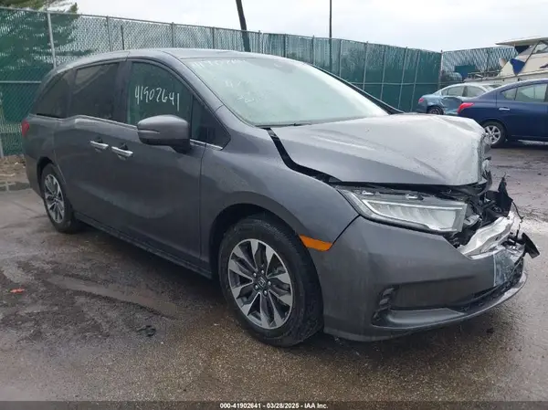 5FNRL6H69RB053109 2024 HONDA ODYSSEY - Image 1