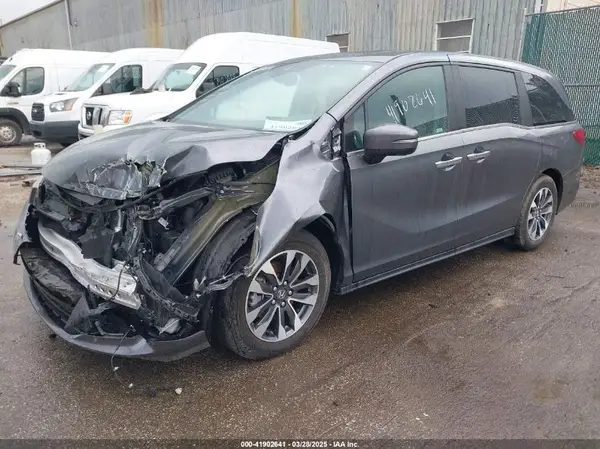 5FNRL6H69RB053109 2024 HONDA ODYSSEY - Image 2