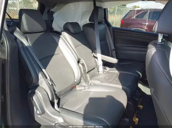 5FNRL6H69RB055510 2024 HONDA ODYSSEY - Image 8
