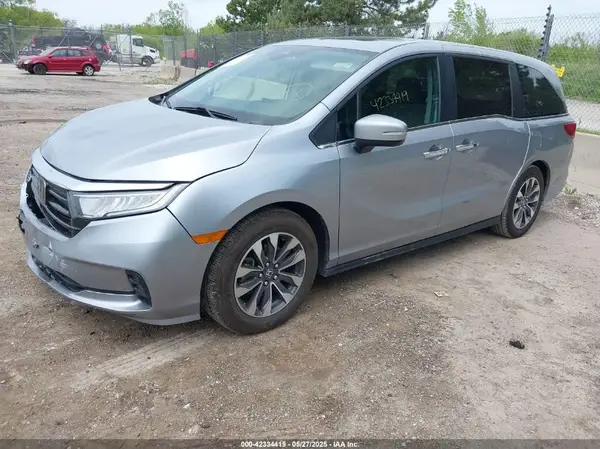 5FNRL6H69RB061534 2024 HONDA ODYSSEY - Image 2