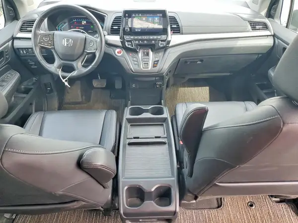5FNRL6H69RB064806 2024 HONDA ODYSSEY - Image 8