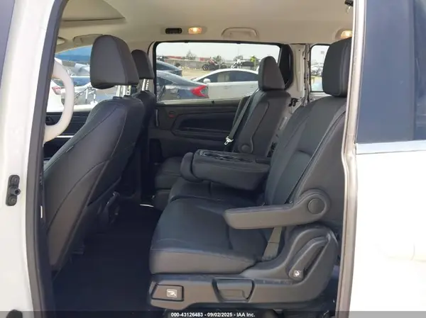 5FNRL6H69SB012517 2025 HONDA ODYSSEY - Image 8