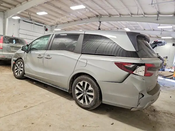 5FNRL6H69SB049888 2025 HONDA ODYSSEY - Image 2