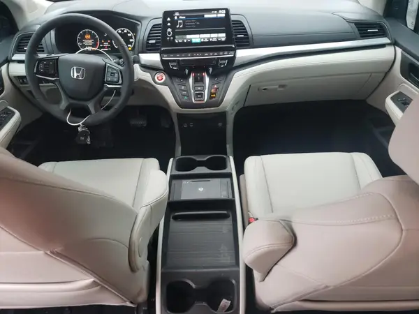 5FNRL6H69SB050331 2025 HONDA ODYSSEY - Image 8