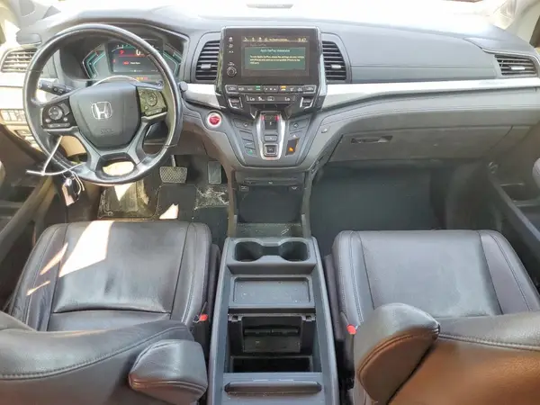 5FNRL6H6XJB504018 2018 HONDA ODYSSEY - Image 8