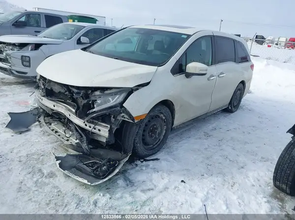 5FNRL6H6XJB507016 2018 HONDA ODYSSEY - Image 2