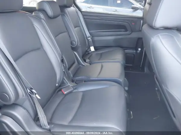 5FNRL6H6XRB007868 2024 HONDA ODYSSEY - Image 8