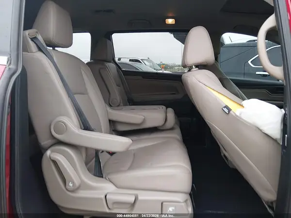 5FNRL6H6XRB065527 2024 HONDA ODYSSEY - Image 8
