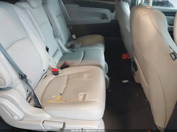 5FNRL6H6XRB067584 2024 HONDA ODYSSEY - Image 8