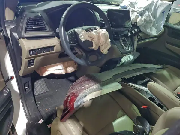 5FNRL6H6XRB073773 2024 HONDA ODYSSEY - Image 8