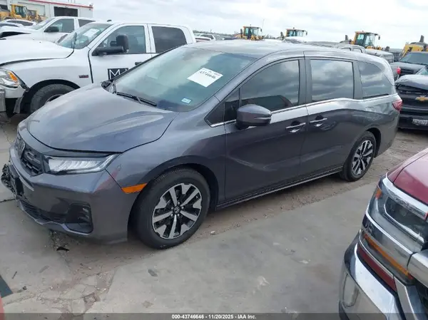 5FNRL6H6XSB038043 2025 HONDA ODYSSEY - Image 2