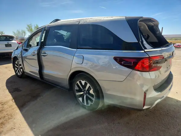 5FNRL6H6XSB057420 2025 HONDA ODYSSEY - Image 2