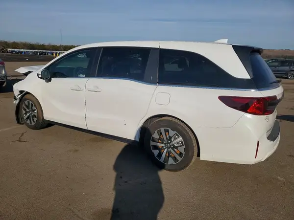 5FNRL6H6XTB025472 2026 HONDA ODYSSEY - Image 2