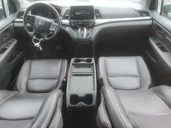 5FNRL6H70JB012994 2018 HONDA ODYSSEY - Image 8