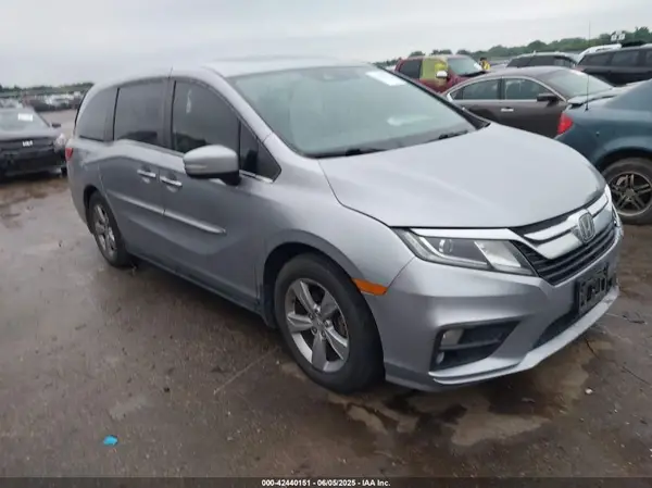 5FNRL6H70JB014115 2018 HONDA ODYSSEY - Image 1