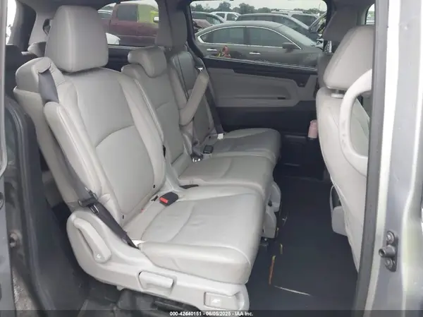 5FNRL6H70JB014115 2018 HONDA ODYSSEY - Image 8