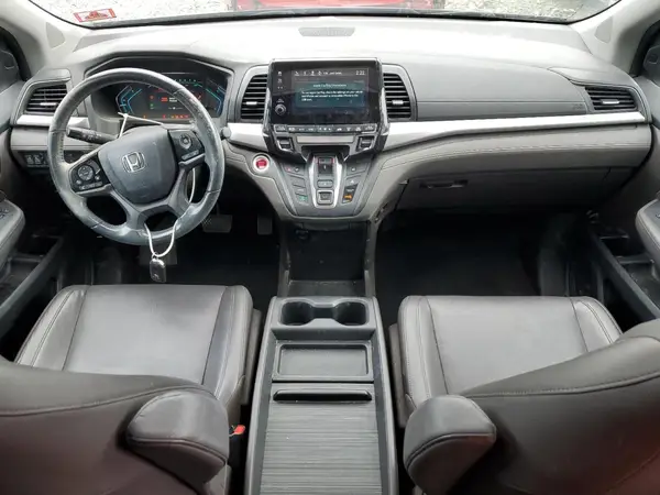 5FNRL6H70JB025194 2018 HONDA ODYSSEY - Image 8