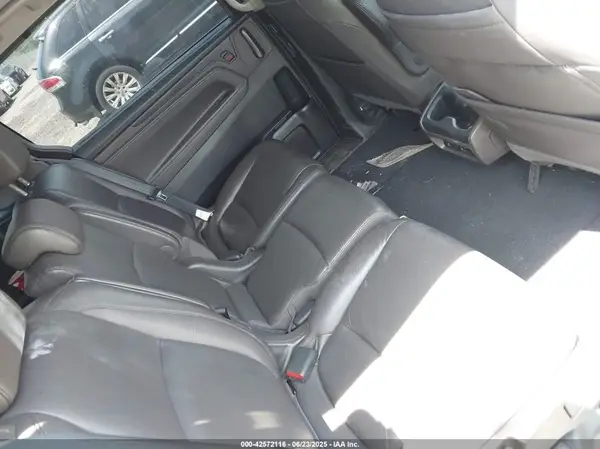 5FNRL6H70JB030038 2018 HONDA ODYSSEY - Image 8