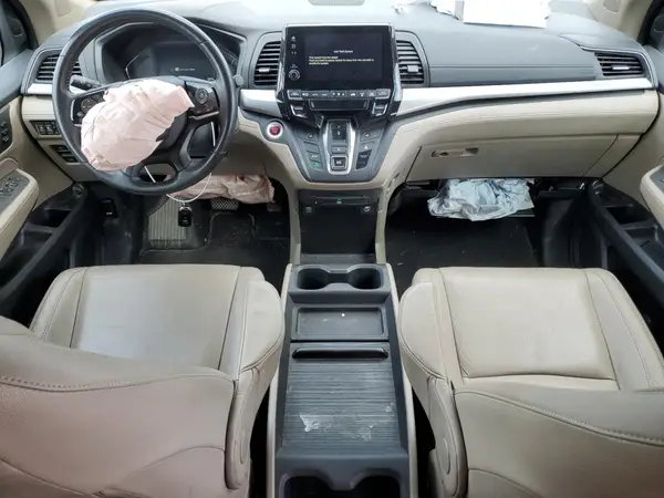 5FNRL6H70JB031612 2018 HONDA ODYSSEY - Image 8