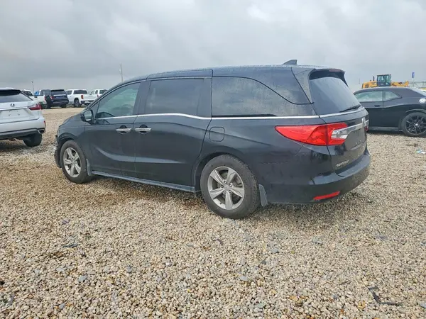 5FNRL6H70JB034090 2018 HONDA ODYSSEY - Image 2
