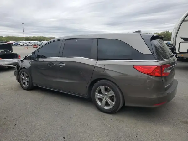 5FNRL6H70JB036664 2018 HONDA ODYSSEY - Image 2