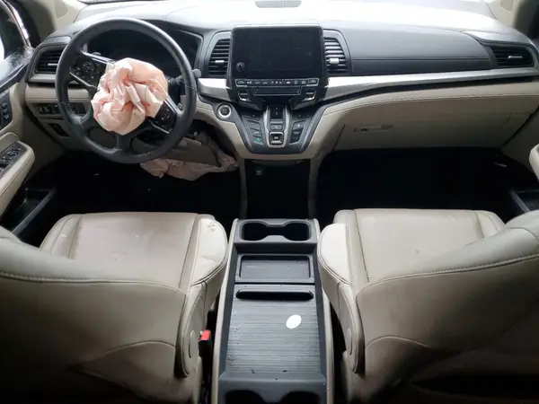 5FNRL6H70JB046630 2018 HONDA ODYSSEY - Image 8