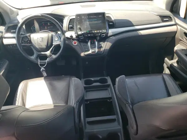 5FNRL6H70JB054775 2018 HONDA ODYSSEY - Image 8
